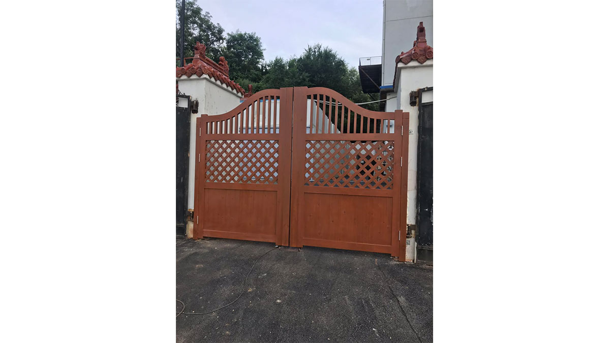 防腐木-小院门头